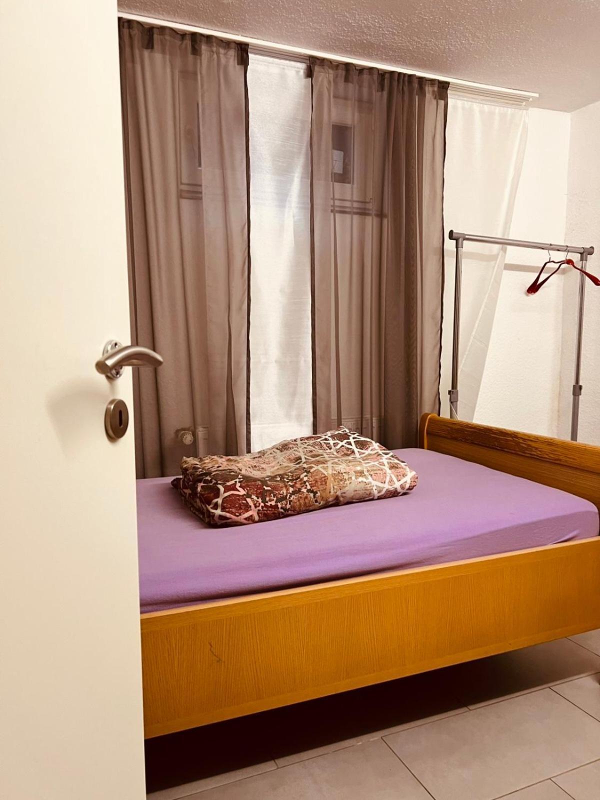 Hocken Apartment *