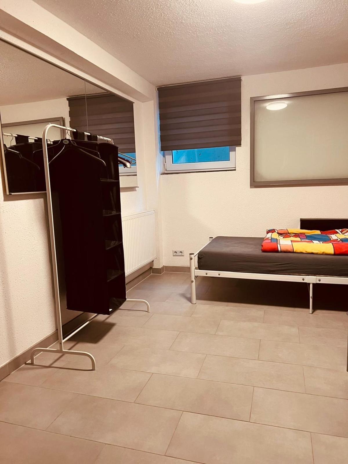 Hocken Apartment *